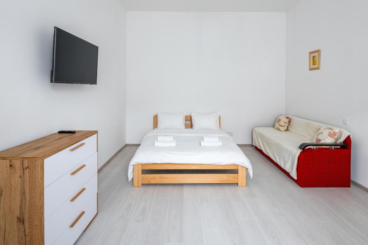 Apartment тиха в центрі зі світлом *