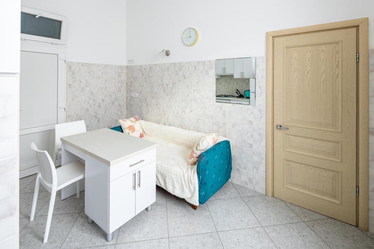 Apartment тиха в центрі зі світлом Lviv